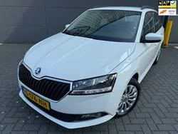 Wit, metallic lak Gebruikt 2019 Skoda Fabia Ambition Stationwagen | € 10.750 (Eerlijke prijs)