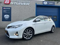 Wit Gebruikt 2013 Toyota Auris Hatchback | € 8.950 (Eerlijke prijs)