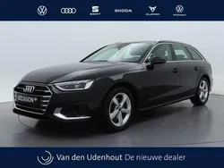 Zwart Gebruikt 2023 Audi A4 Advanced Stationwagen | € 36.990 (Eerlijke prijs)