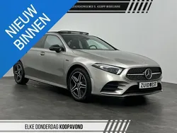 Grijs Gebruikt 2020 Mercedes A250 AMG line Hatchback | € 31.950 (Iets duurder)