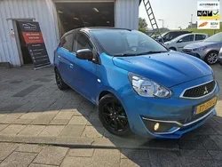 Blauw Gebruikt 2017 Mitsubishi Space Star Hatchback | € 8.850 (Goede deal)