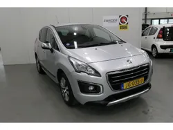 Grijs Gebruikt 2016 Peugeot 3008 Style MPV | € 8.995 (Goede deal)