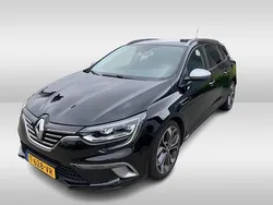 Zwart, metallic lak Gebruikt 2018 Renault Mégane GrandTour GT Stationwagen | € 16.999 (Goede deal)