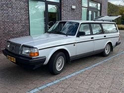 Zilver Gebruikt 1993 Volvo 240 Stationwagen | € 3.750