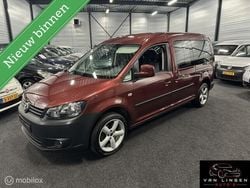 Rood Gebruikt 2011 VW Caddy Maxi MPV | € 9.999