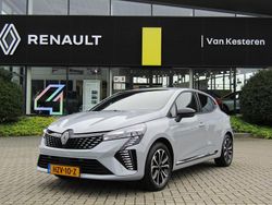 Gris rafale (grijs parelmoer) Gebruikt 2025 Renault Clio V Techno Hatchback | € 26.445 (Iets duurder)