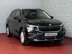 Zwart Gebruikt 2025 Skoda Kamiq Selection SUV | € 30.440 (Iets duurder)