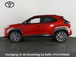 Rood Gebruikt 2023 Toyota Yaris Cross SUV | € 28.750 (Eerlijke prijs)