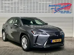 Grijs Gebruikt 2020 Lexus UX Business Edition SUV | € 27.900 (Eerlijke prijs)