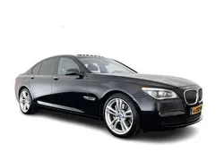 Zwart Gebruikt 2015 BMW 740 Executive Sedan | € 16.945
