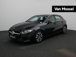 Zwart Gebruikt 2020 Mercedes A180 Business Hatchback | € 21.900 (Goede deal)