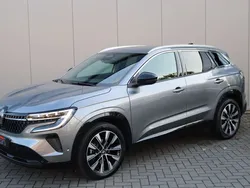 Grijs Gebruikt 2023 Renault Austral Techno SUV | € 33.950 (Eerlijke prijs)