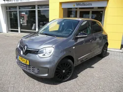 Grijs Gebruikt 2022 Renault Twingo Urban Night Hatchback | € 17.990 (Duur)