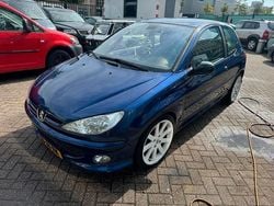 Gebruikt 2002 Peugeot 206 GTi | € 2.750