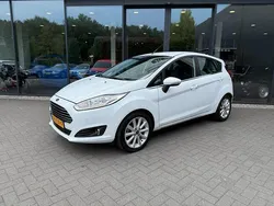 Wit Gebruikt 2016 Ford Fiesta Titanium Hatchback | € 7.450 (Eerlijke prijs)