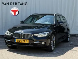 Zwart Gebruikt 2018 BMW 318 Luxury Line Stationwagen | € 18.950 (Eerlijke prijs)