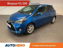 Blauw Gebruikt 2015 Toyota Yaris Hybrid Hatchback | € 12.049 (Eerlijke prijs)