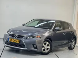 Grijs Gebruikt 2015 Lexus CT200h Hatchback | € 15.150 (Eerlijke prijs)