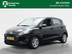 Zwart Gebruikt 2024 Hyundai i10 Comfort Hatchback | € 17.390 (Eerlijke prijs)
