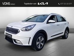 Wit Gebruikt 2016 Kia Niro First Edition SUV | € 15.450 (Eerlijke prijs)