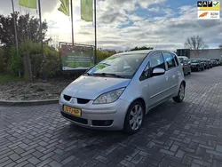 Grijs, metallic lak Gebruikt 2006 Mitsubishi Colt Hatchback | € 1.399 (Eerlijke prijs)