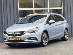 Grijs Gebruikt 2016 Opel Astra Innovation Stationwagen | € 12.499 (Iets duurder)