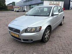 Grijs, metallic lak Gebruikt 2006 Volvo V50 Stationwagen | € 1.850 (Goede deal)