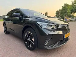 Grijs, metallic lak Gebruikt 2021 VW ID.4 Life SUV | € 22.900