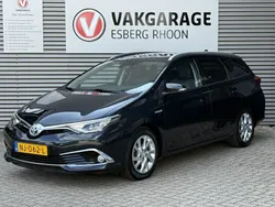 Zwart Gebruikt 2017 Toyota Auris Stationwagen | € 13.950 (Eerlijke prijs)