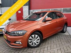 Oranje Gebruikt 2020 VW Polo Comfortline Hatchback | € 12.999 (Eerlijke prijs)