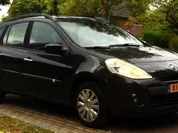 Zwart Gebruikt 2010 Renault Clio GrandTour Business Stationwagen | € 1.799 (Goede deal)