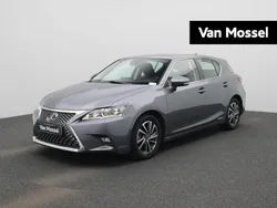 Grijs Gebruikt 2020 Lexus CT200h Business Edition Hatchback | € 20.900 (Goede deal)