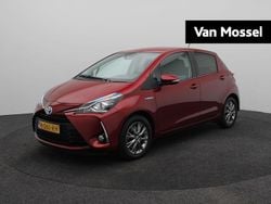 Rood Gebruikt 2020 Toyota Yaris Hybrid Hatchback | € 17.440 (Goede deal)