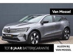 Grijs Nieuw 2025 Renault Mégane Equilibre Hatchback | € 41.240 (Eerlijke prijs)