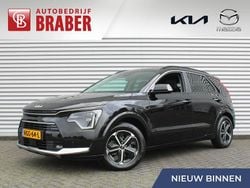 Zwart Gebruikt 2025 Kia Niro SUV | € 35.545 (Super prijs)