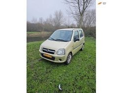 Geel Gebruikt 2004 Opel Agila Hatchback | € 750 (Goede deal)