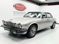 Grijs Gebruikt 1981 Jaguar XJ6 Sedan | € 4.500