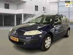 Blauw Gebruikt 2004 Renault Mégane GrandTour Authentique Stationwagen | € 1.400 (Iets duurder)