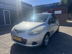 Grijs Gebruikt 2009 Mazda 2 Hatchback | € 1.950 (Eerlijke prijs)