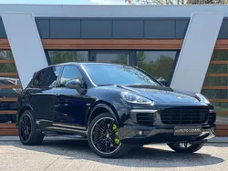 Zwart Gebruikt 2016 Porsche Cayenne S E-Hybrid SUV | € 41.950