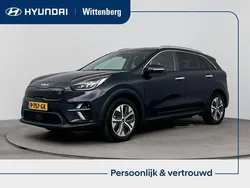 Blauw, metallic lak Gebruikt 2022 Kia e-Niro SUV | € 26.400 (Super prijs)