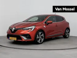 Rood Gebruikt 2020 Renault Clio V Bose Edition Hatchback | € 20.440 (Eerlijke prijs)