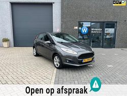 Grijs Gebruikt 2017 Ford Fiesta Style Hatchback | € 6.499 (Eerlijke prijs)