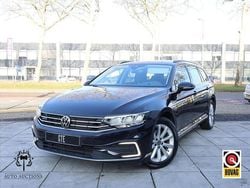 Zwart Gebruikt 2021 VW Passat GTE Stationwagen | € 18.950 (Goede deal)