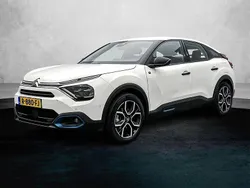 Wit Gebruikt 2022 Citroën e-C4 Feel SUV | € 18.183 (Eerlijke prijs)