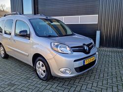 Grijs (metallic) Gebruikt 2014 Renault Kangoo LIMITED Stationwagen | € 7.699 (Iets duurder)