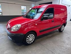 Rood Gebruikt 2008 Nissan Kubistar Acenta Van | € 2.999