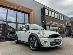 Grijs, metallic lak Gebruikt 2011 Mini Cooper Chili Hatchback | € 8.450 (Eerlijke prijs)