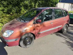 Bruin Gebruikt 2001 Renault Mégane MPV | € 600 (Eerlijke prijs)