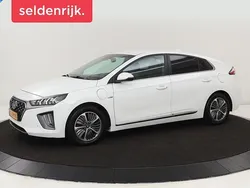 Wit Gebruikt 2019 Hyundai Ioniq Premium Sedan | € 16.400 (Eerlijke prijs)